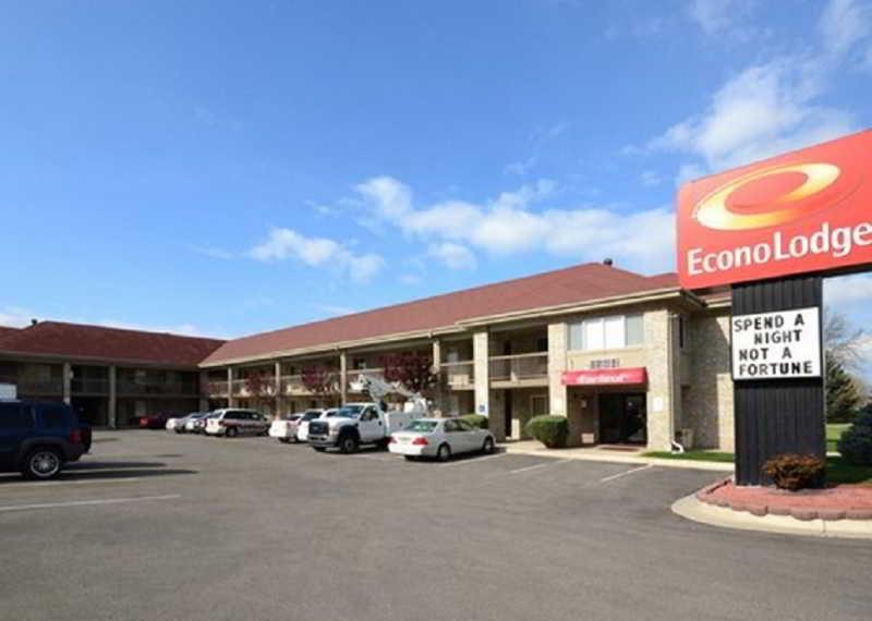 Americas Best Value Inn & Suites Provo Exterior photo