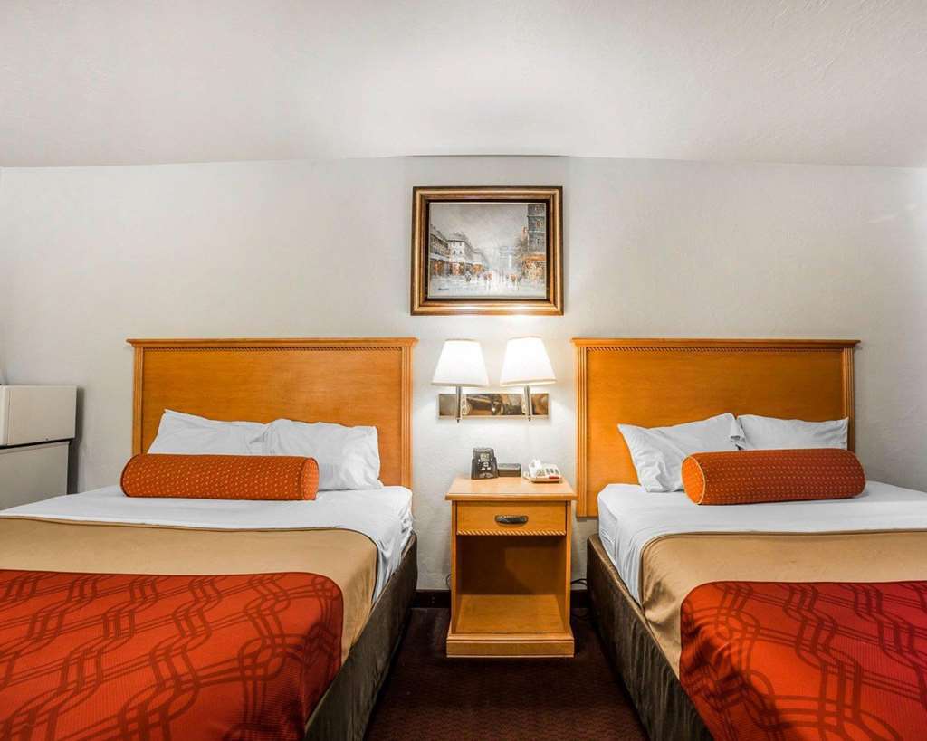 Americas Best Value Inn & Suites Provo Room photo